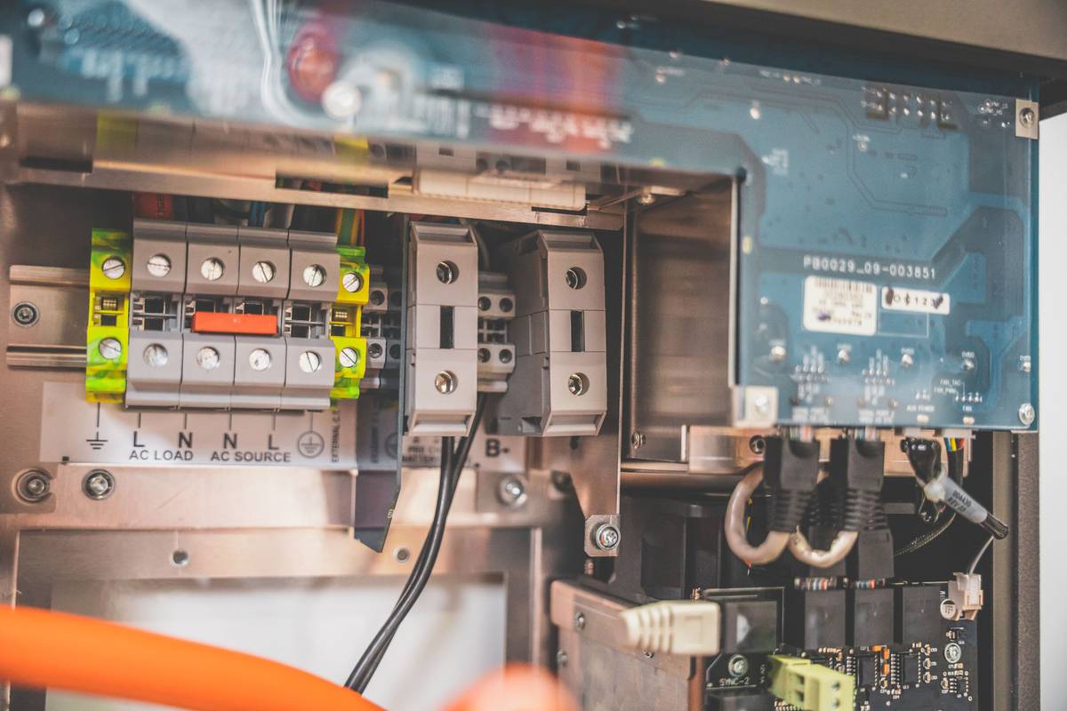 Connectors for Solar Panel Wires: 7 Essential Tips to Avoid Costly Mistakes